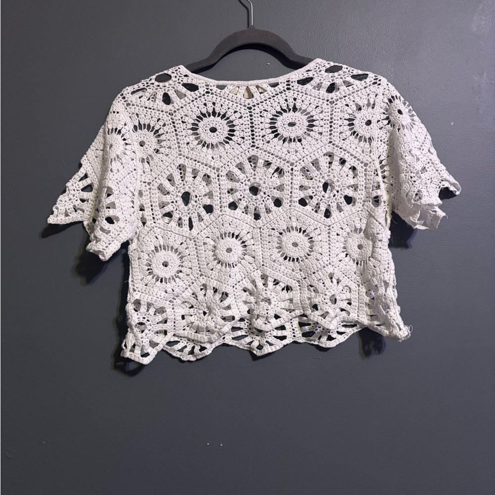 Rebellion 100% cotton white crochet boho crop top size large - Picture 3 of 4